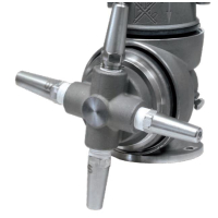 ST82 zelfroterende tankreiniger